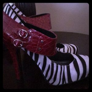 Dollhouse Pumps